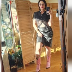 Popup 3/13/ 10:30am shop📍🍎packed nyc closet/vintage/edgy/statementments&New !